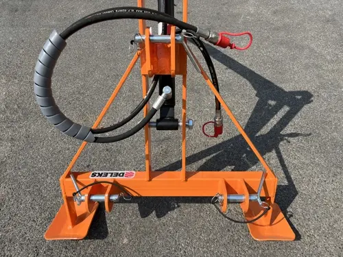 grua-hidraulica-para-tractor-tipo-kubota-iseki-etc-modelo-el-300 (1).webp