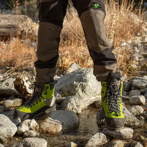 at33000-scafell-lite-class-2-chainsaw-protection-boot-lime-292284.webp