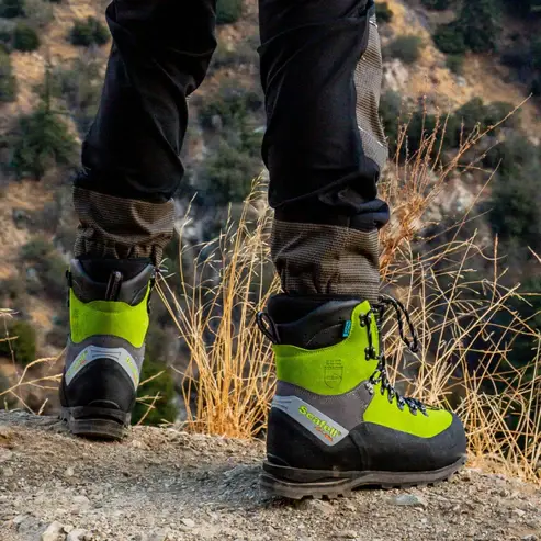 at33000-scafell-lite-class-2-chainsaw-protection-boot-lime-341698.webp