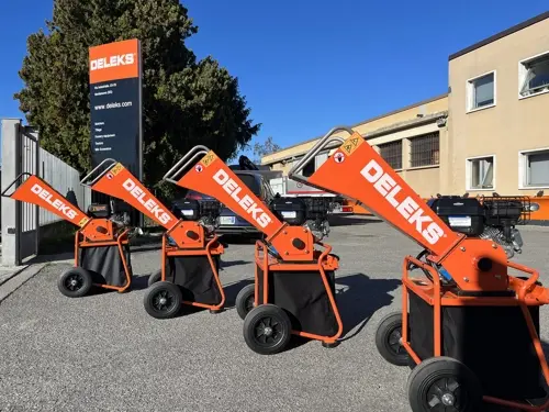 trituradora-de-ramas-dk-300-lc-con-motor-independiente-65cv (1).webp
