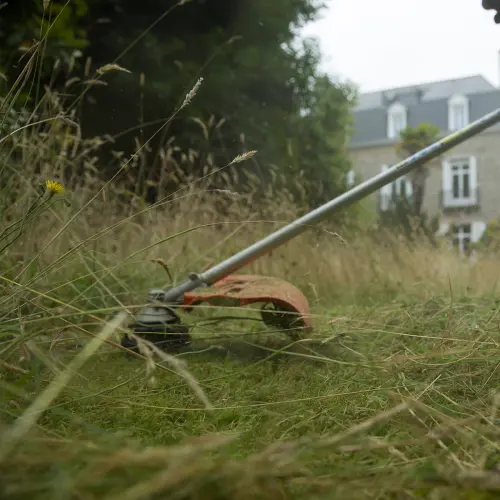 desbrozadora-srm-2621-esu (3).webp